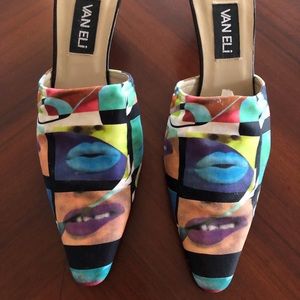 Vaneli Shoes Slides Mules Size 8.5 Kitten Heels Funky Multicolored Fabric Front.